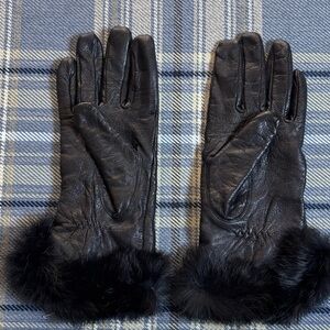 💯% Leather & Rabbit Fur Gloves Women’s Small Medium